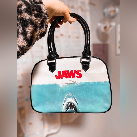 ROCK REBEL JAWS POSTER BOWLER HANDBAG - Picture 2 of 6